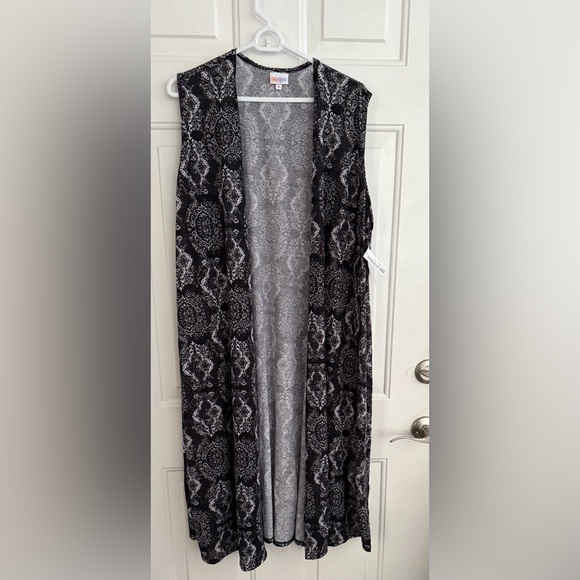 LuLaRoe Jackets & Blazers - LuLaRoe Joy-Long vest. Stretchy fits up to 2x